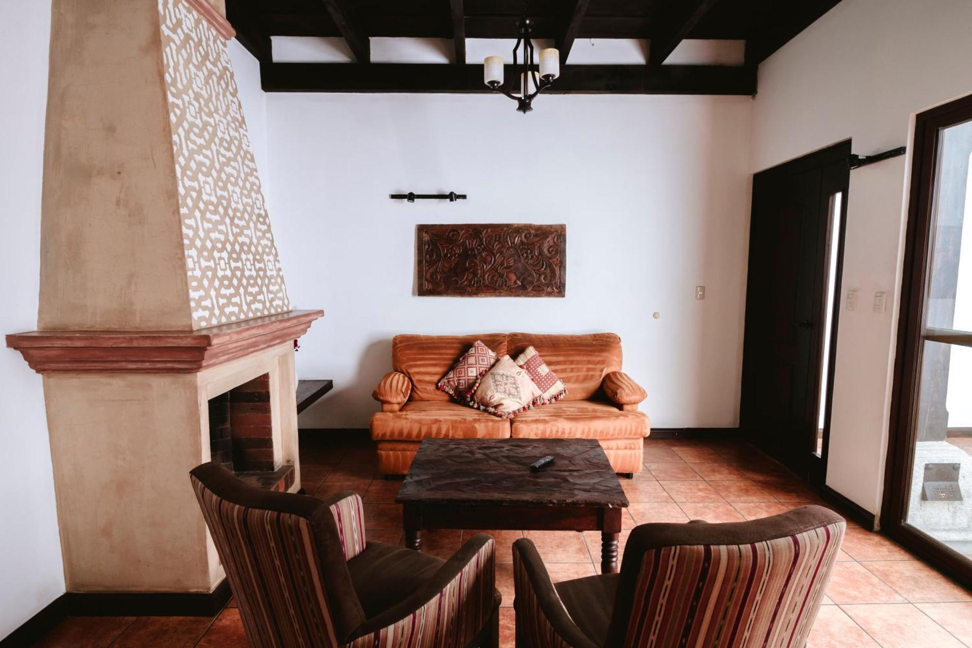 All Suite El Marques De Antigua Exteriör bild