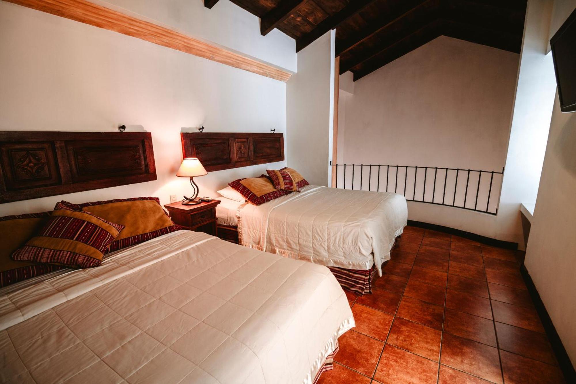 All Suite El Marques De Antigua Exteriör bild