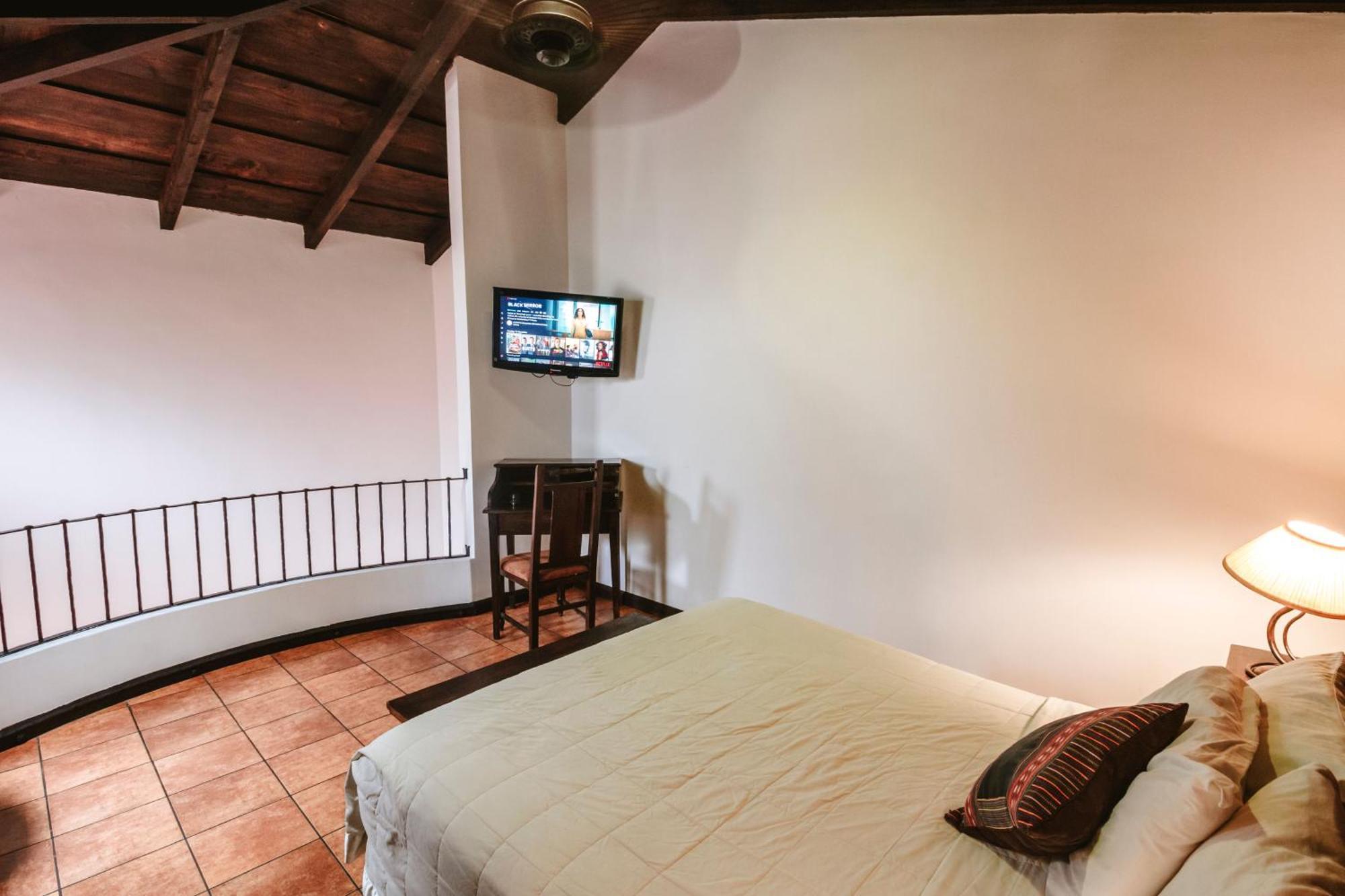 All Suite El Marques De Antigua Exteriör bild