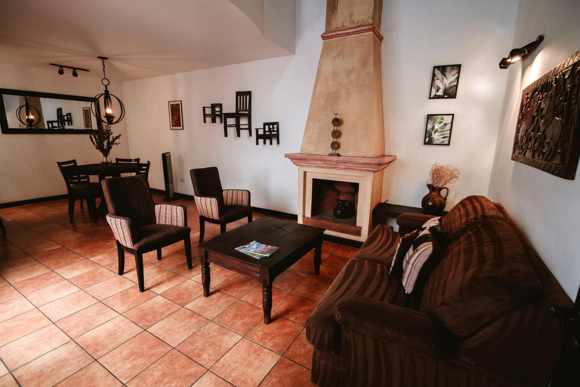 All Suite El Marques De Antigua Exteriör bild